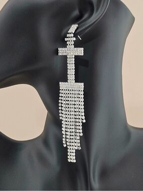 Retrofete Earring Initial Alphabet  Earring Silver "I" Crystal Accents Glam Gift